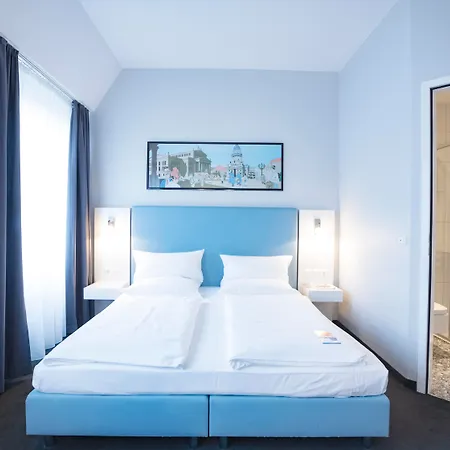 Garner Hotel Berlin - Checkpoint Charlie By Ihg-2
