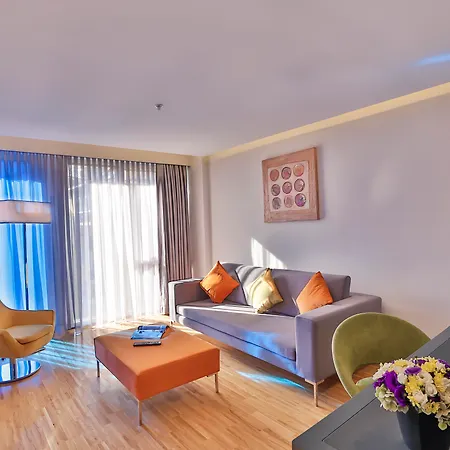 Business Life Hotel-3