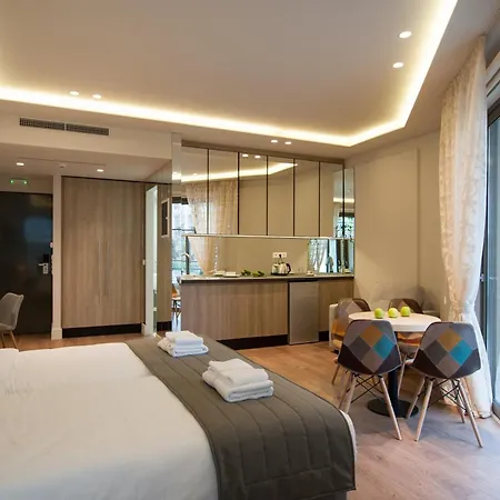 Athens Platinum Rooms&Suites-3