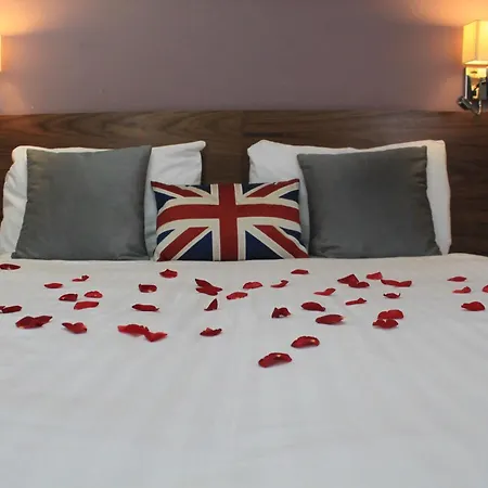Sheriff Hotel-2