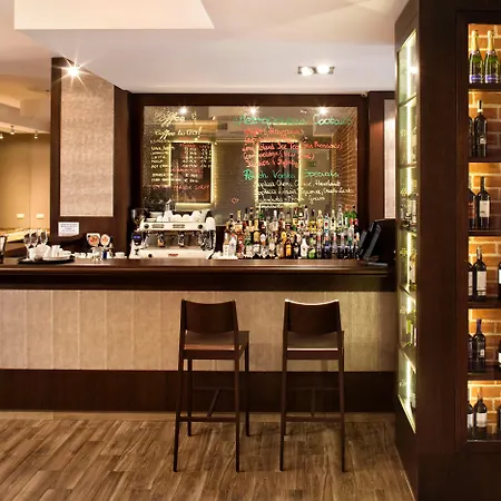 Metropolitan Boutique Hotel-3