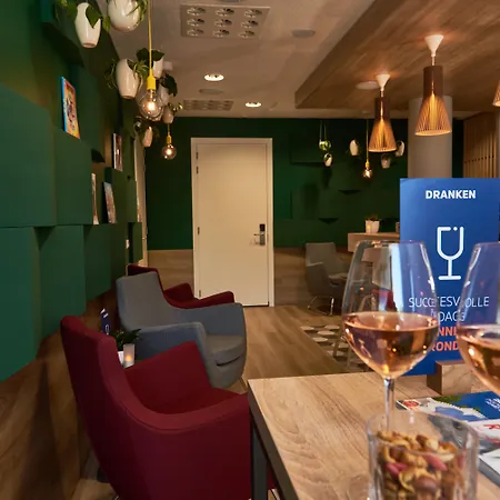 Holiday Inn Express Amsterdam - City Hall By Ihg-2