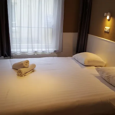 Hotel Old Quarter-2