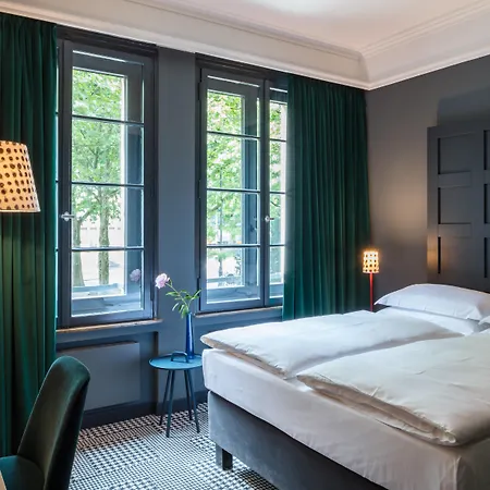 The Midtown Hotel-2