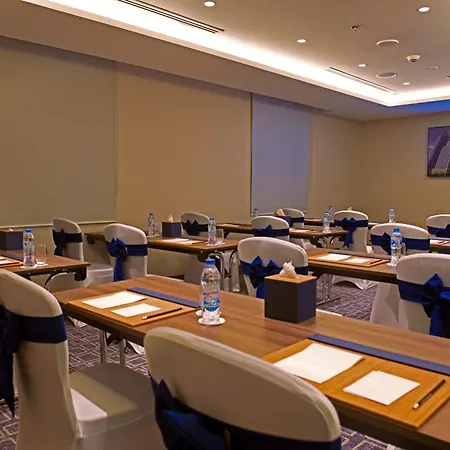 Mena Plaza Hotel Albarsha At The Mall-2