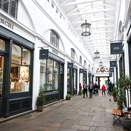 Wilde Aparthotels London Covent Garden-3