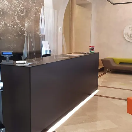 Hotel Varese-3