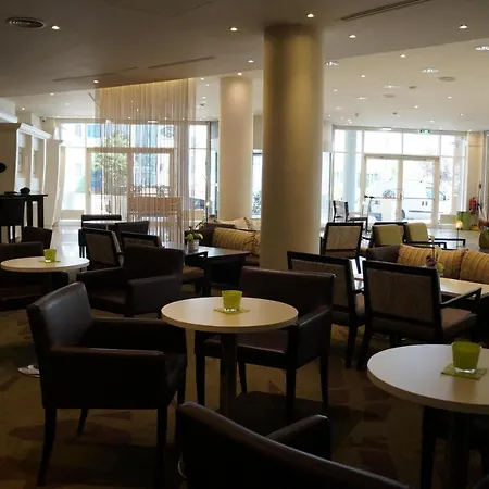 Carathotel Wien City Park-3