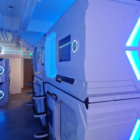 Galaxy Pods Capsule Hotel Boat Quay-3