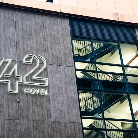 42 Hotel Williamsburg-2