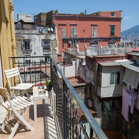 Vecchia Napoli - Chiaia-3