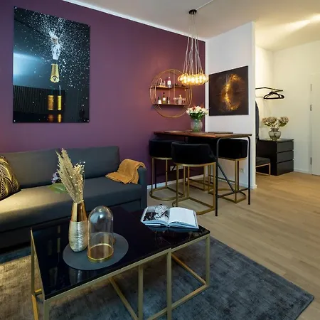 Pure Berlin Apartments - For Up To 5 Guests Near Uber Arena, Central, Stylish-3