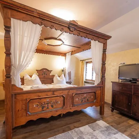 Landhotel Gasthof Stern-3