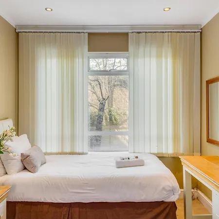 1 Lexham Gardens Hotel-3