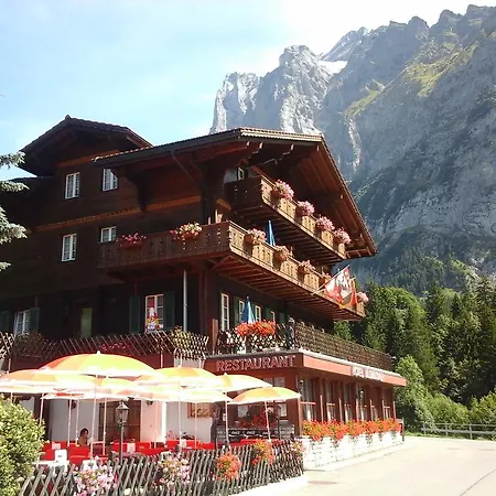 Hotel Bluemlisalp-3