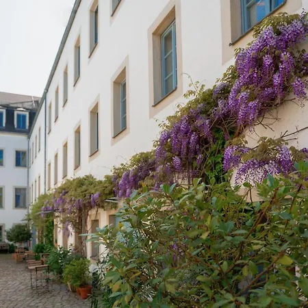 Hofgarten 1824 Hotel garni-2