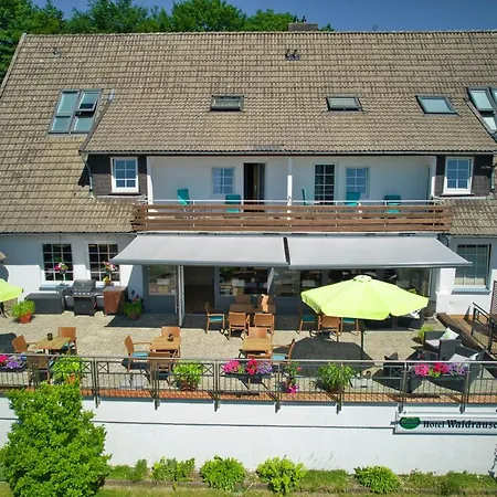 Hotel Waldrausch-3
