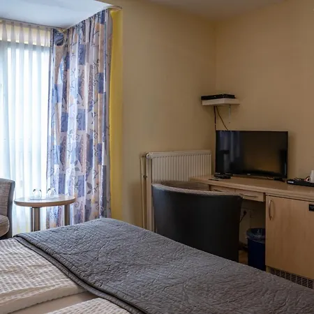 Hotel Ammerland Garni-2