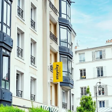 Staycity Aparthotels Paris Gare De L'Est-3