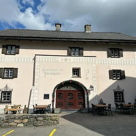 Hotel Tschuggen Davos-3