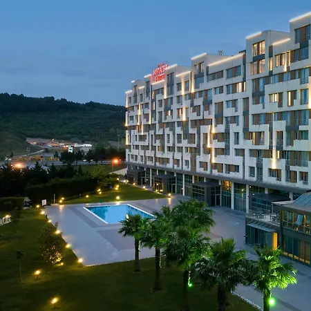 Miracle Istanbul Asia Airport Hotel & Spa-3