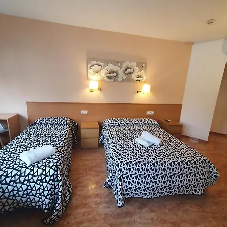 Hostal Rio De Castro-3