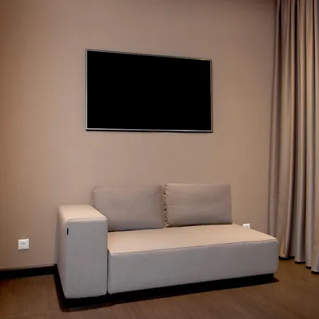 Amazon Hotel-3