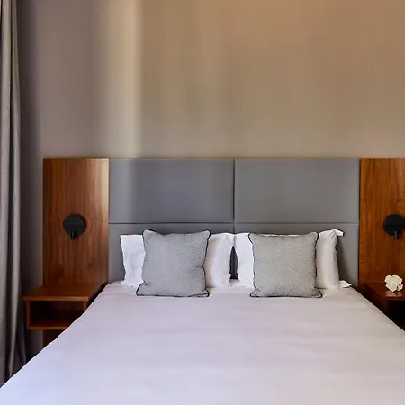 Crowne Plaza Paris - Republique By Ihg-3