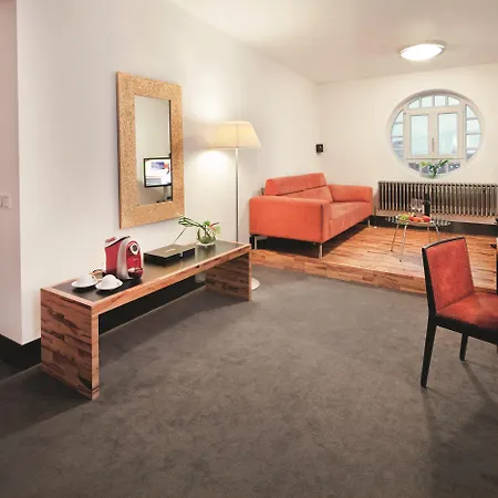 Moevenpick Hotel Berlin Am Potsdamer Platz-3