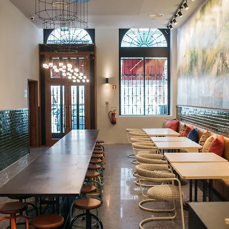 The Editory House Ribeira Porto Hotel-3
