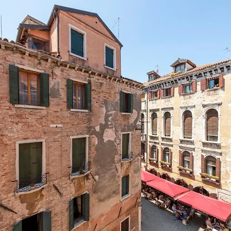 H10 Palazzo Canova-3