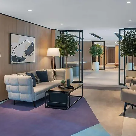 Vida Dubai Marina Yacht Club-2