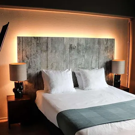 Rooms25-3