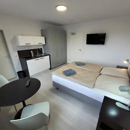 Guesthouse Wi Rooms-2