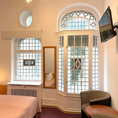 Hotel Castell am Kurfürstendamm-2