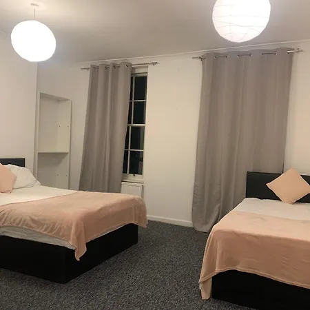 Warren Street Guest House-3