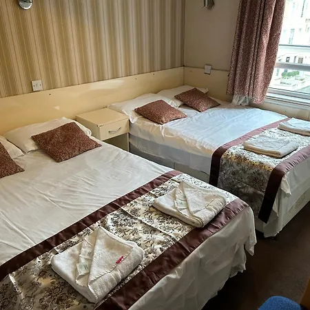 Earls Court Hotel-3