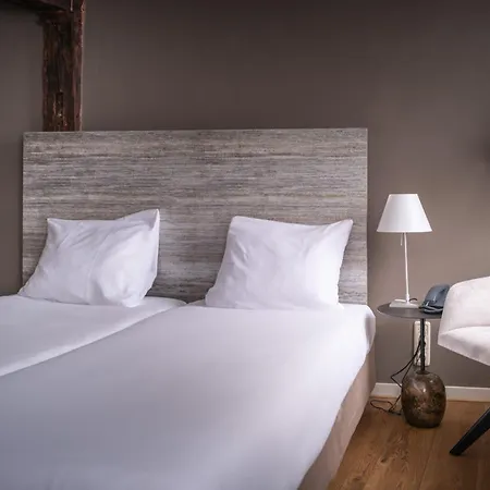 Hotel Au Quartier-2