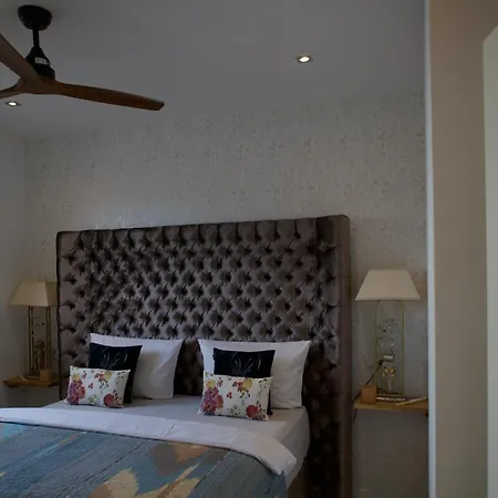 36 Pho Co Hotel & Suites-3