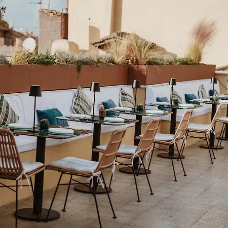 The Vista Rooms & Terrace-2