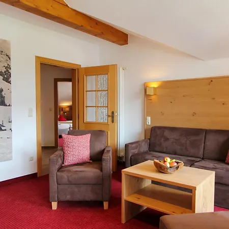 Landhotel Berghof-3