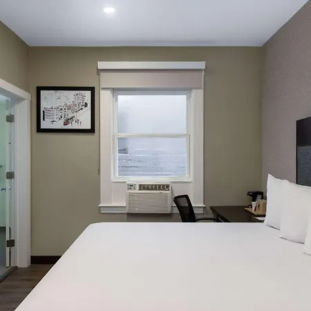 Super 8 By Wyndham San Francisco/Union Square Area-3