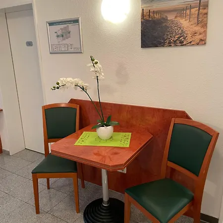 Hotel Merkenich-2
