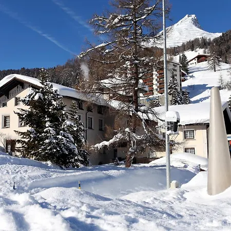 Hotel Parsenn-3