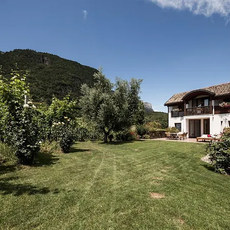 Weingut Weidlhof - Suite & Breakfast - Vacation For Wine Lovers-2