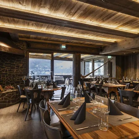 Hotel Restaurant Baenklialp-2