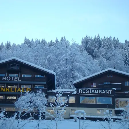 Hotel Restaurant Baenklialp-3
