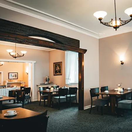 Hotel Kühl-3