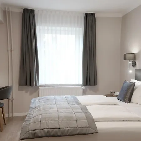 Hotel Kühl-2
