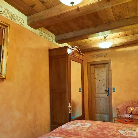 Historik Hotel Gotisches Haus garni-3